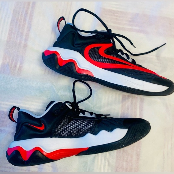 Nike shoes 👟 for men - Picture 5 of 6